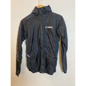 Terrex Black Lightweight Windbreaker‎ Jacket Athletic Outdoor Running Hiking Zip